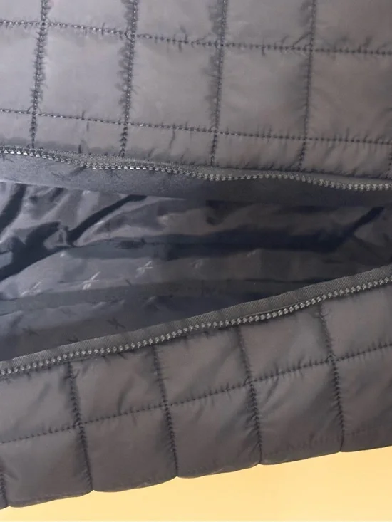 Reebok Black Quilted Travel Tote - Picture 4 of 4